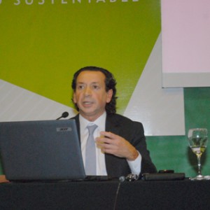 VIII Foro 2013